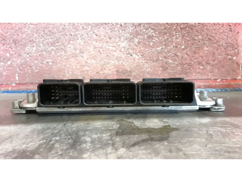 Recambio de centralita motor uce para renault laguna ii (bg0) authentique | 0.01 - ... authentique | 0.01 - ... referencia OEM I