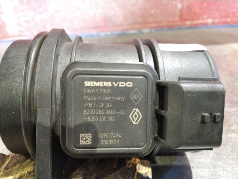 Recambio de caudalimetro para renault trafic caja cerrada  (ab 4.01)  | ... trafic caja cerrada  (ab 4.01)  | ... referencia OEM