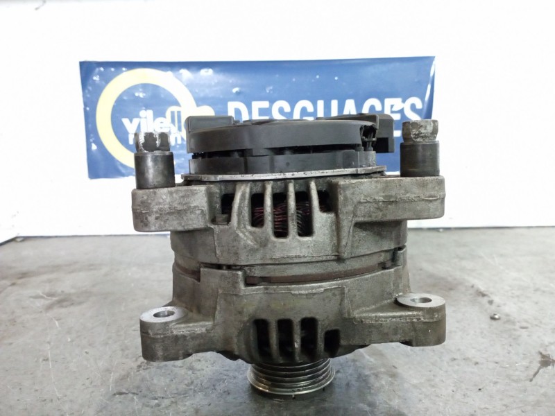 Recambio de alternador para citroen c5 berlina 2.2 hdi fap referencia OEM IAM 0124525035 9646321880 C15