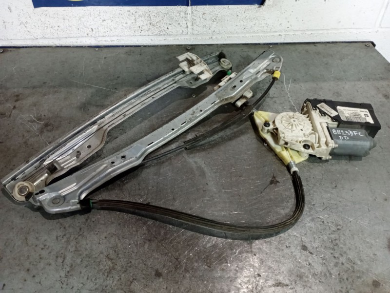 Recambio de elevalunas delantero derecho para citroen c5 berlina 2.2 hdi fap referencia OEM IAM   