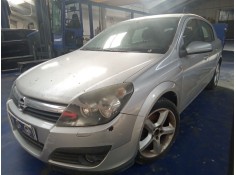 opel astra h berlina del año 2004 2