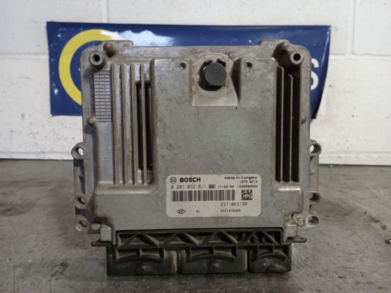 Recambio de centralita motor uce para dacia dokker ambiance referencia OEM IAM 0281032811 237106319R 1039S92503