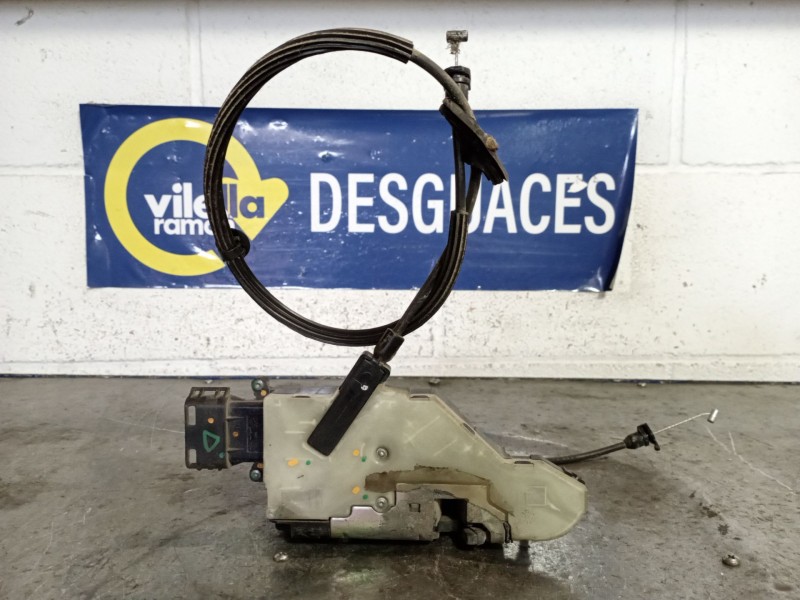 Recambio de cerradura puerta delantera derecha para peugeot 207 referencia OEM IAM   