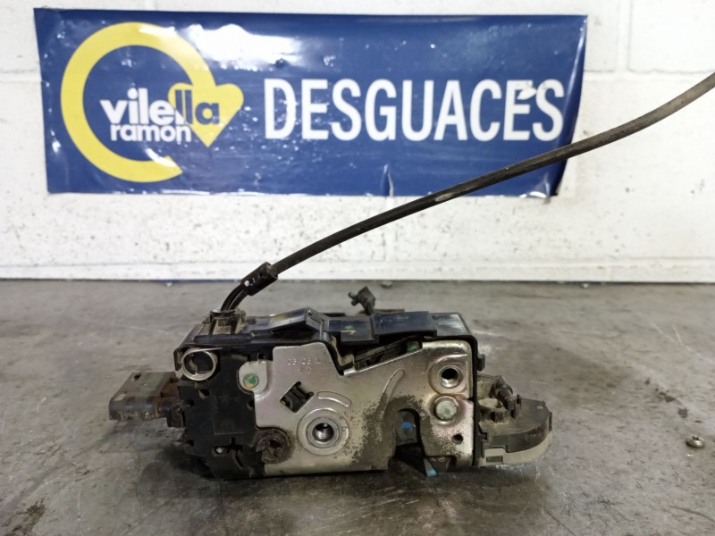 Recambio de cerradura puerta delantera izquierda para peugeot 207 referencia OEM IAM   