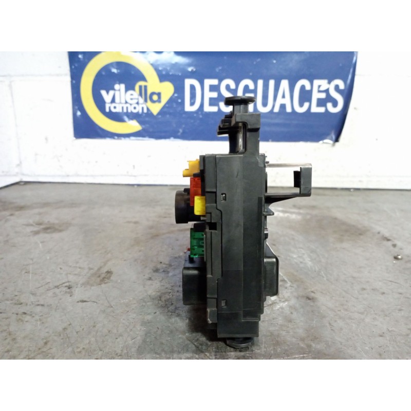 Recambio de centralita bsm para peugeot 207 sw confort 1.4 vti 16v 95 referencia OEM IAM BSM L1100 9664055780 S13423527