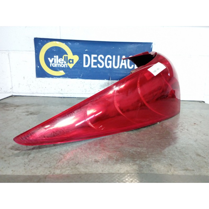 Recambio de piloto trasero izquierdo para peugeot 207 sw confort 1.4 vti 16v 95 referencia OEM IAM   