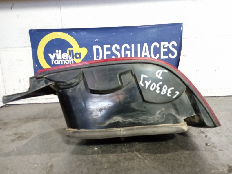 Recambio de piloto trasero derecho para citroen saxo 1.4 image referencia OEM IAM   