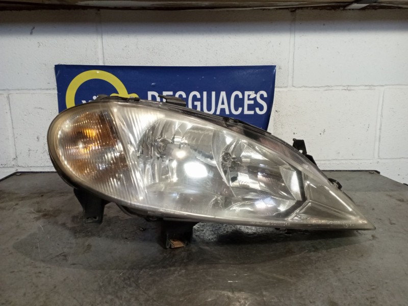 Recambio de faro derecho para renault megane coupe alize 1.9dti referencia OEM IAM   