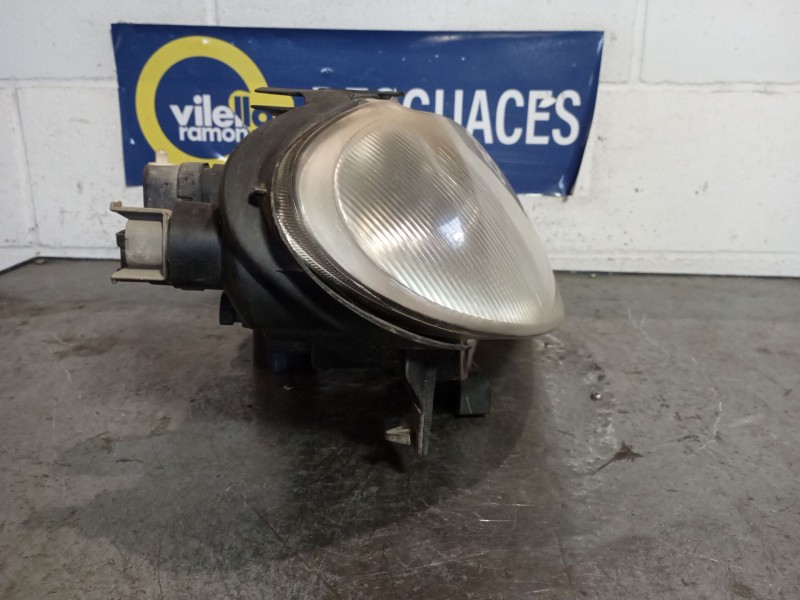 Recambio de faro derecho para renault megane coupe alize 1.9dti referencia OEM IAM   