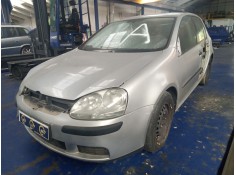 volkswagen golf v berlina (1k1) del año 2004 2