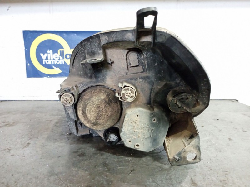 Recambio de faro derecho para fiat punto 1.4 16v sport referencia OEM IAM   