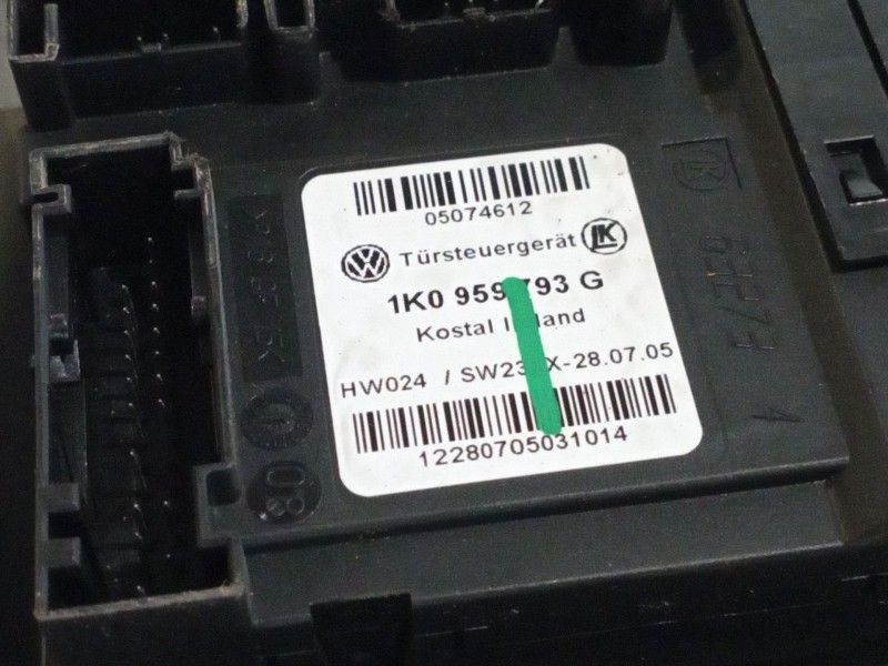 Recambio de elevalunas delantero izquierdo para volkswagen golf v berlina (1k1) referencia OEM IAM   