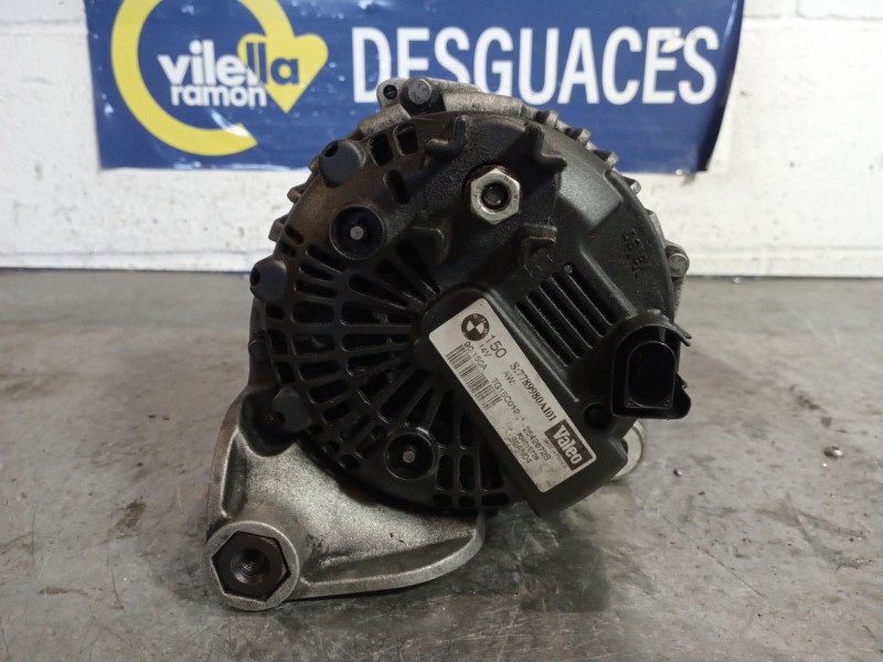 Recambio de alternador para bmw serie 3 berlina (e46) 2.0 16v diesel cat referencia OEM IAM TG15C012 7789980 90V 150A
