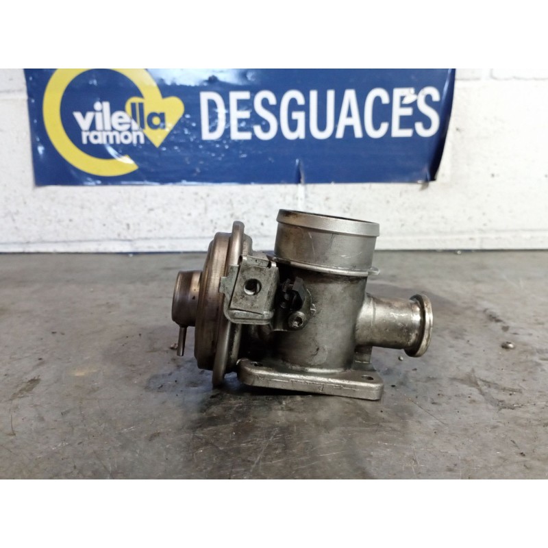 Recambio de valvula egr para bmw serie 3 berlina (e46) 2.0 16v diesel cat referencia OEM IAM 7785452  