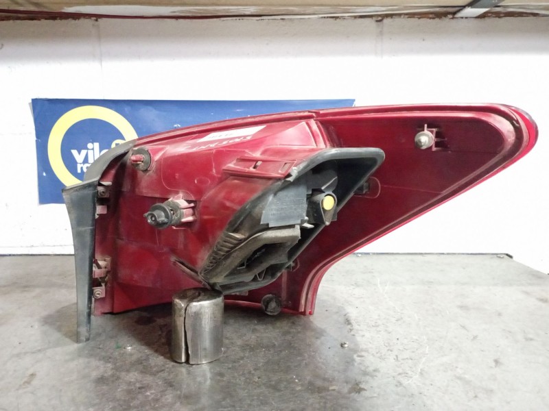 Recambio de piloto trasero izquierdo para peugeot 407 sw 1.6 hdi referencia OEM IAM   