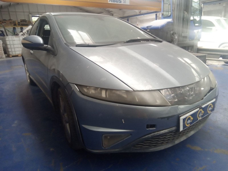 honda civic berlina 5 (fk) del año 2006