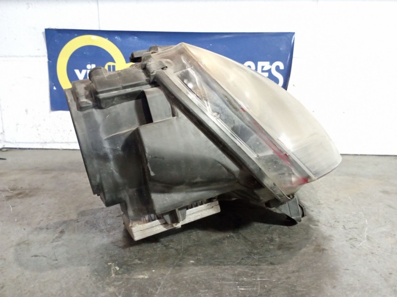 Recambio de faro derecho para volkswagen golf v berlina (1k1) 2.0 tdi referencia OEM IAM   
