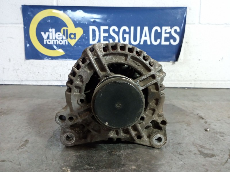 Recambio de alternador para volkswagen golf plus (5m1) 2.0 tdi referencia OEM IAM 0124525187 03L903023 14V 140A