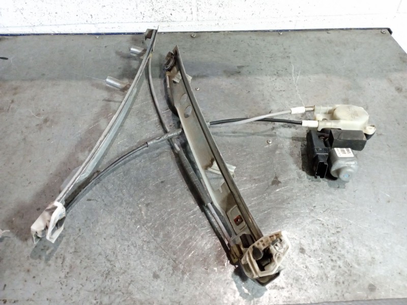 Recambio de elevalunas delantero izquierdo para renault megane ii berlina 5p  | 0.00 - ...  | 0.00 - ... referencia OEM IAM   