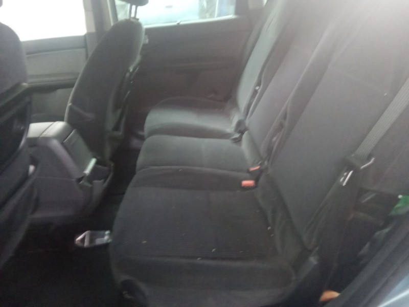 ford focus c-max del año 2004