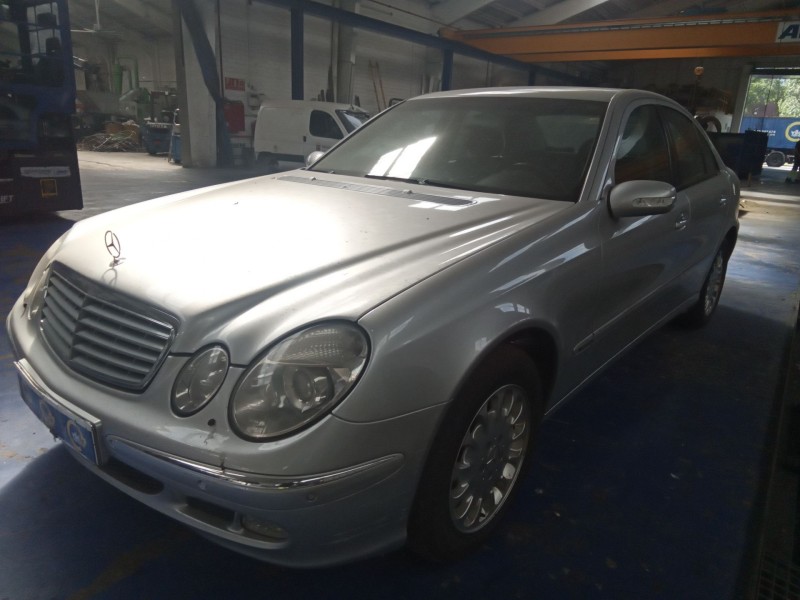 mercedes clase e (w211) berlina del año 2006