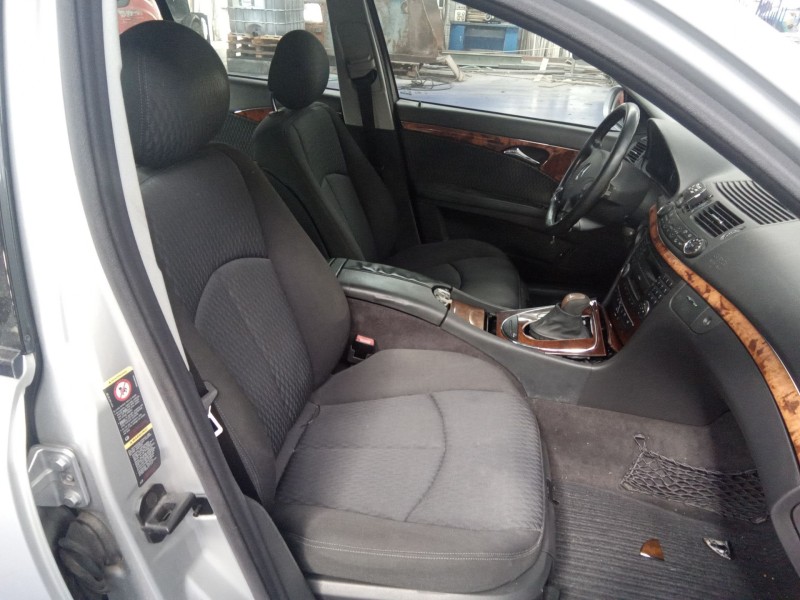 mercedes clase e (w211) berlina del año 2006