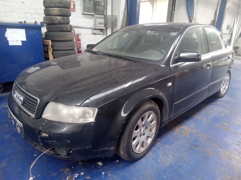 audi a4 berlina (8e) del año 2001