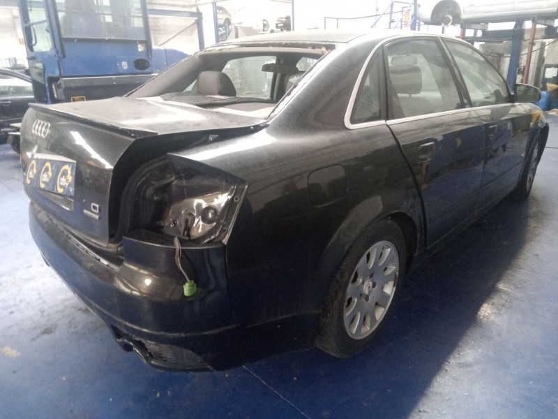 audi a4 berlina (8e) del año 2001