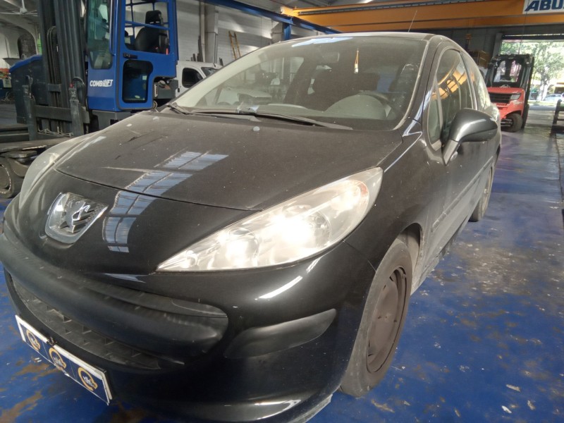 peugeot 207 del año 2008