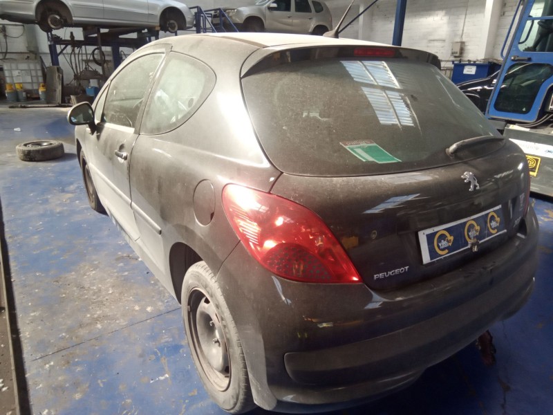 peugeot 207 del año 2008
