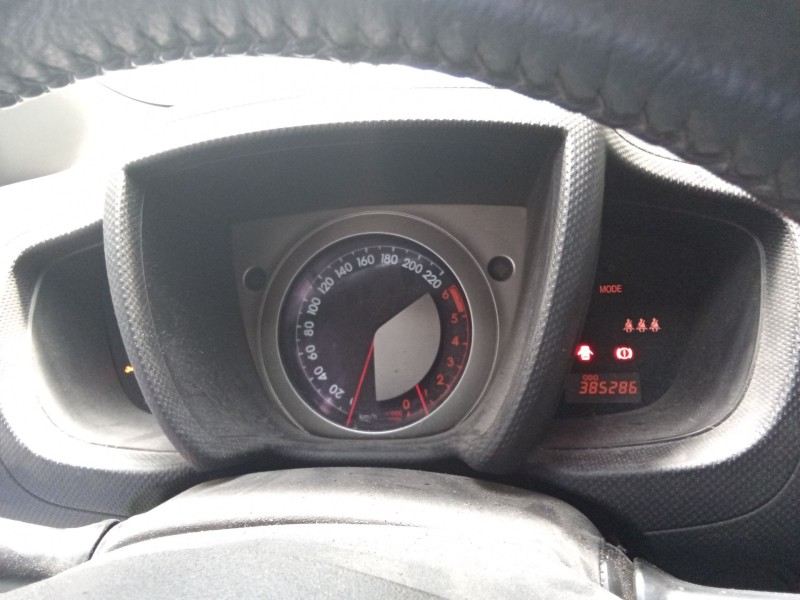 toyota urban cruiser 1.4 d4d active del año 2010