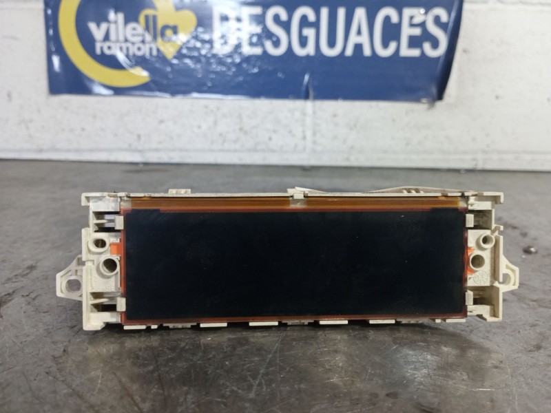 Recambio de pantalla multifuncion para peugeot 207 referencia OEM IAM 9662385980  