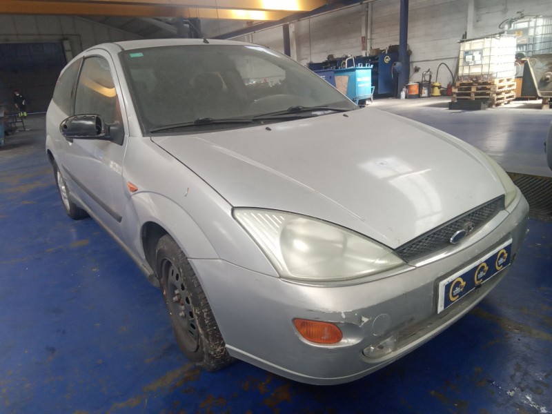 ford focus berlina (cak) del año 1999