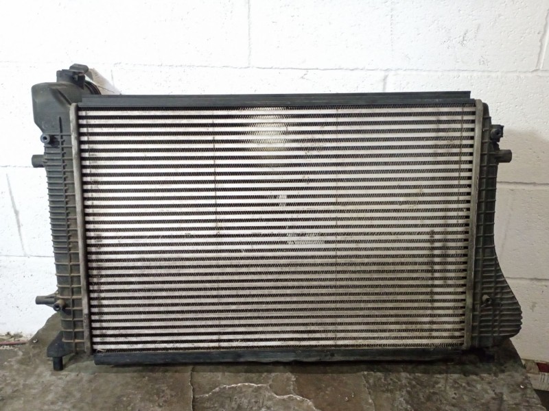 Recambio de intercooler para volkswagen golf v berlina (1k1) referencia OEM IAM   