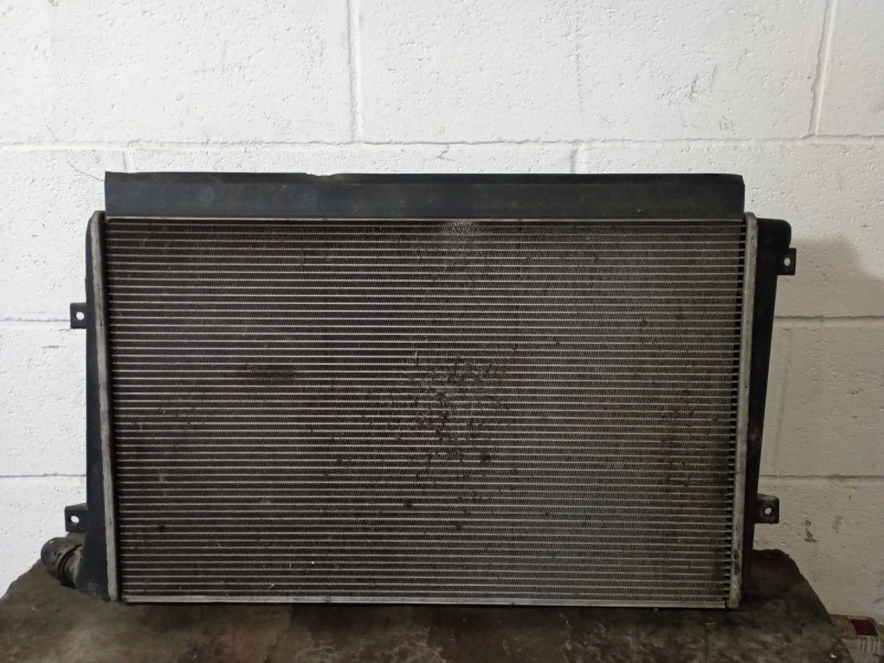 Recambio de radiador agua para volkswagen golf v berlina (1k1) referencia OEM IAM   