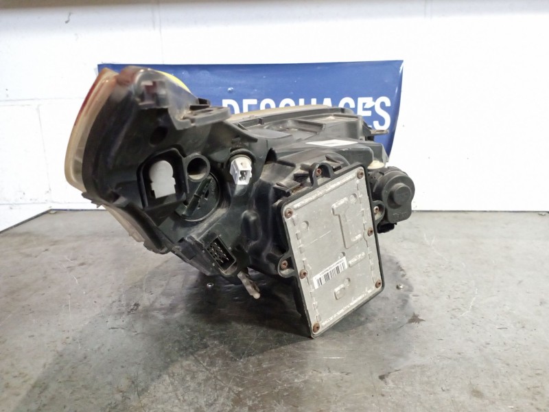 Recambio de faro izquierdo para citroen c4 1.6 hdi 110 fp vts referencia OEM IAM   