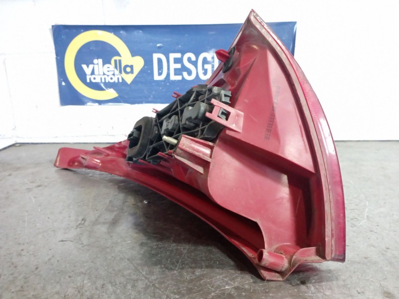 Recambio de piloto trasero izquierdo para citroen c3 1.4 collection referencia OEM IAM   