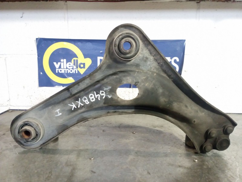 Recambio de brazo suspension inferior delantero izquierdo para citroen c3 1.4 collection referencia OEM IAM   