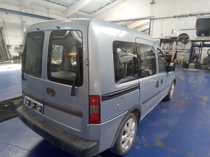 opel combo (corsa c) del año 2005