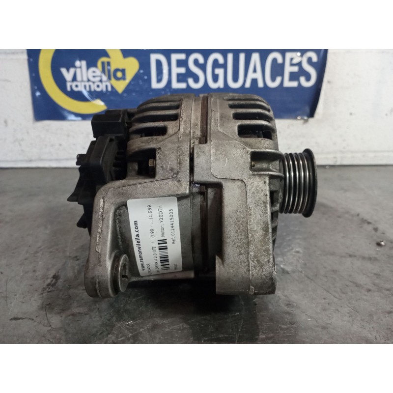 Recambio de alternador para opel zafira a 2.0 dti | 0.99 - ... 2.0 dti | 0.99 - ... referencia OEM IAM 0124415005 90561168 14V 1