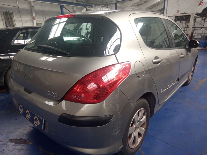 peugeot 308 del año 2010