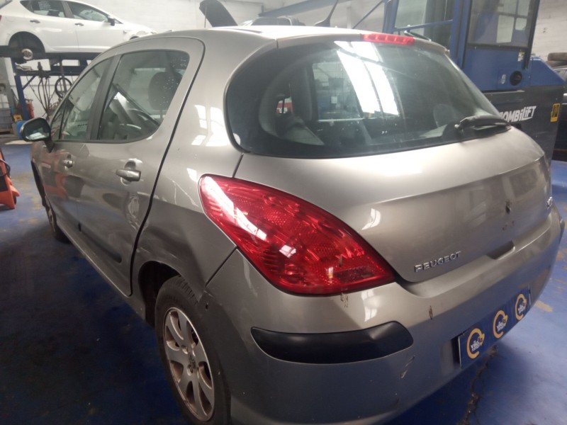 peugeot 308 del año 2010