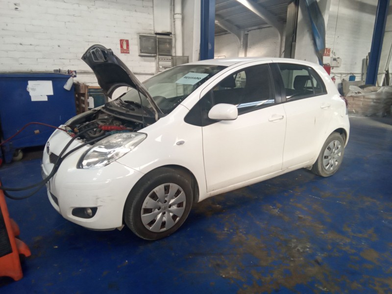 toyota yaris 1.3 vvti ts del año 2010