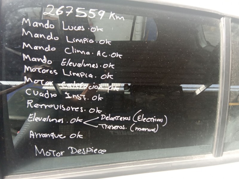 toyota yaris 1.3 vvti ts del año 2010