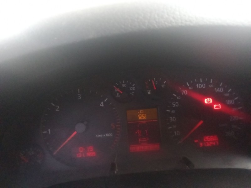 audi a6 berlina (4b2) del año 2001