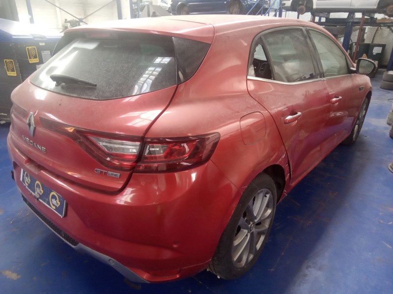 renault megane iv berlina 5p del año 2016