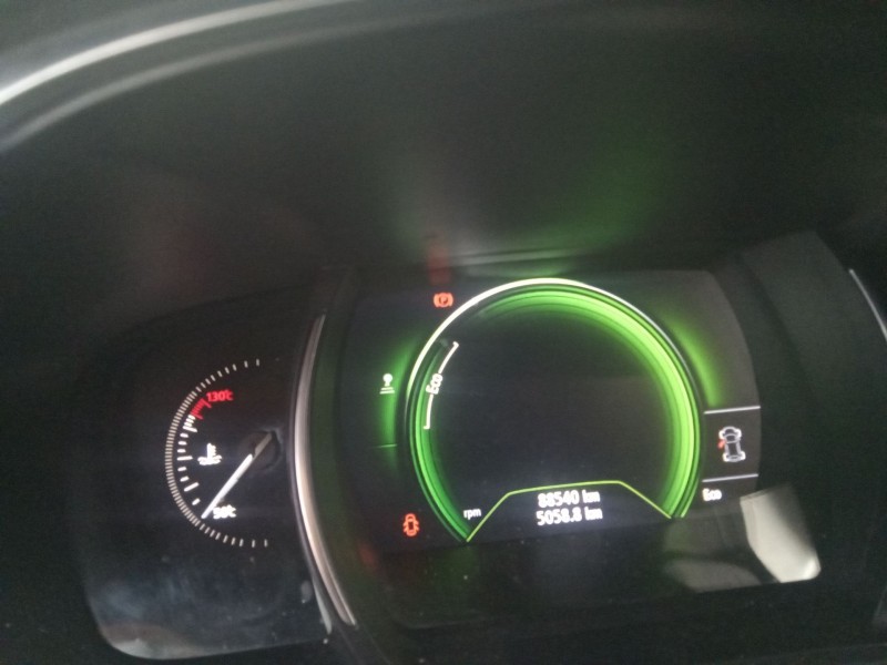 renault megane iv berlina 5p del año 2016