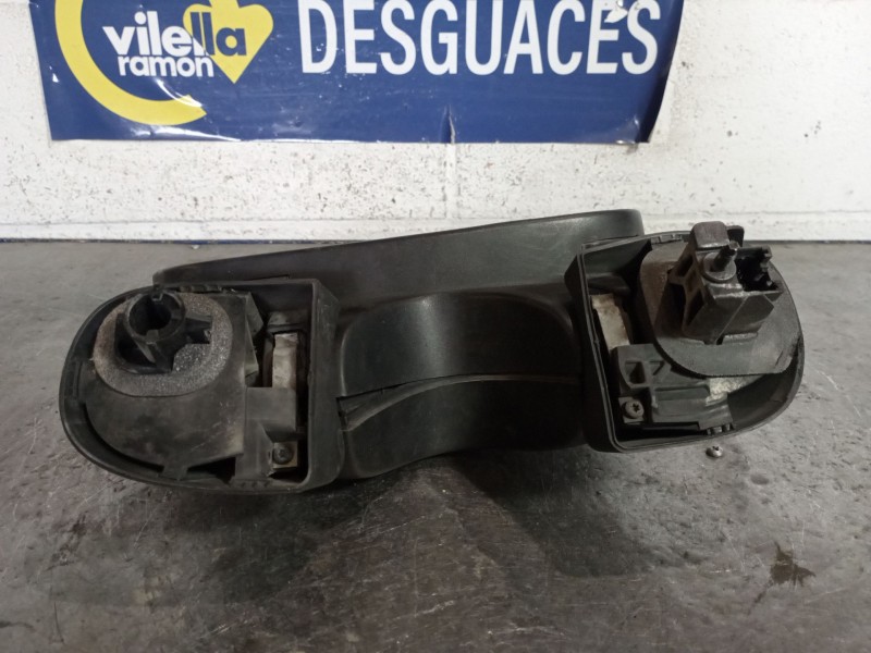 Recambio de retrovisor derecho para renault trafic (desde 5.89) 2.0 referencia OEM IAM ELECTRIC  