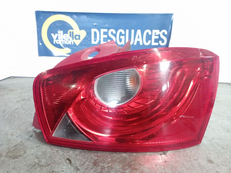 Recambio de piloto trasero derecho para seat ibiza (6j5) 1.6 tdi | 0.08 - ... 1.6 tdi | 0.08 - ... referencia OEM IAM   