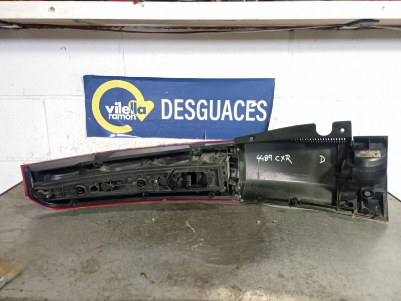 Recambio de piloto trasero derecho para opel meriva 1.7 16v cdti referencia OEM IAM   
